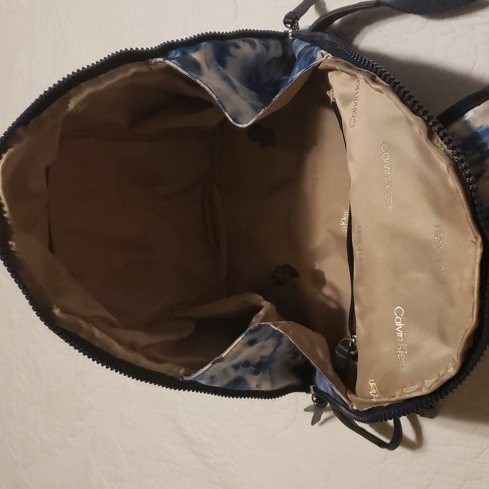 Calvin Klein Backpack 🎒 - Picture 8 of 13
